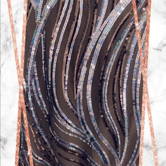 Mock sequin sheath dress - Picture 3 of 5